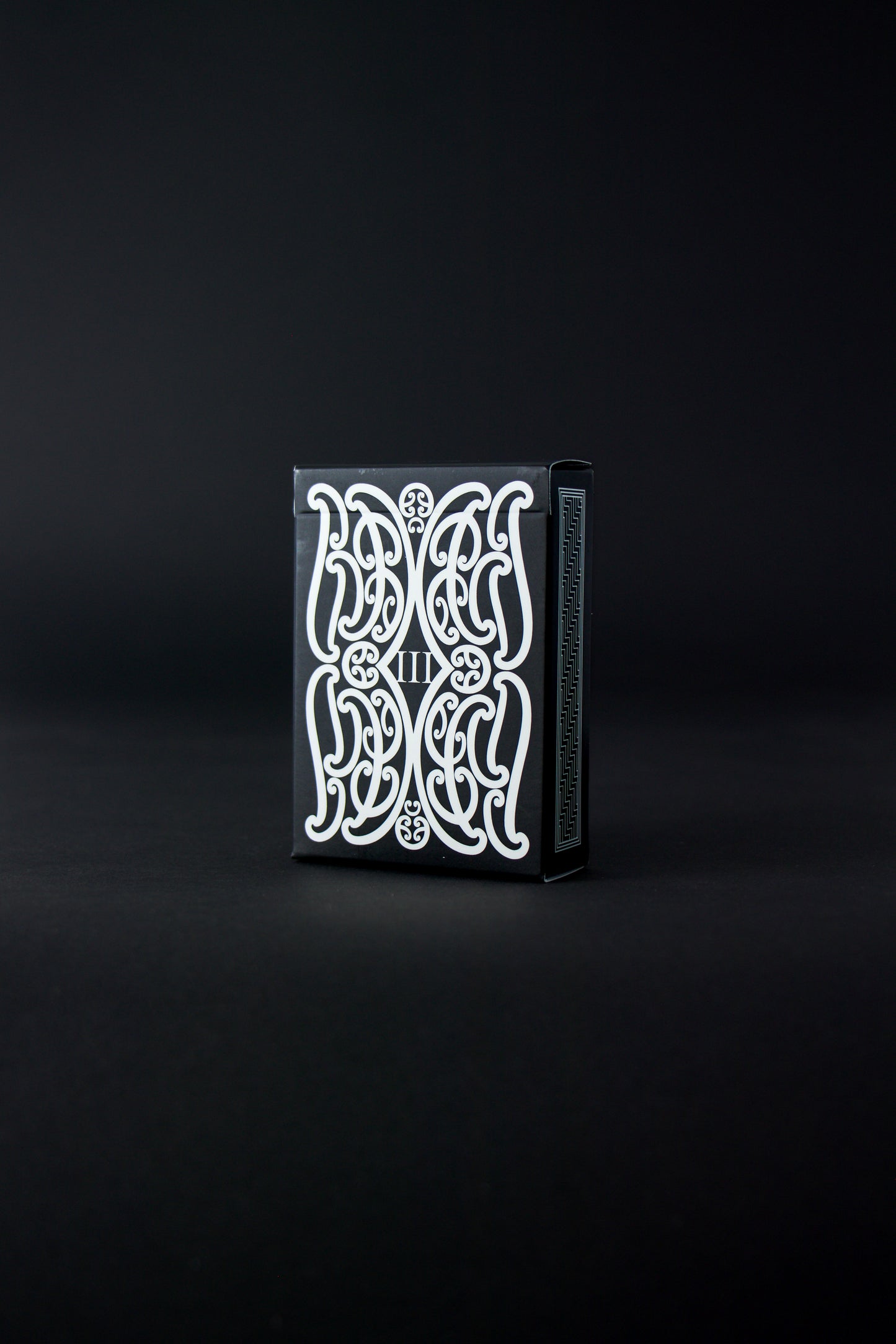 KATIKATIA III - Māori Playing Cards (Tuck Box)