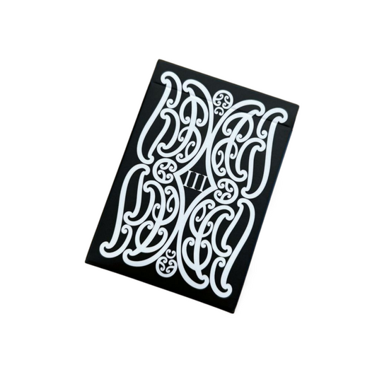 KATIKATIA III - Māori Playing Cards (Tuck Box)
